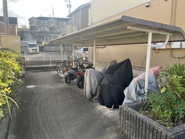 名鉄豊田線 日進駅 徒歩16分 2階建 築25年の外観写真
