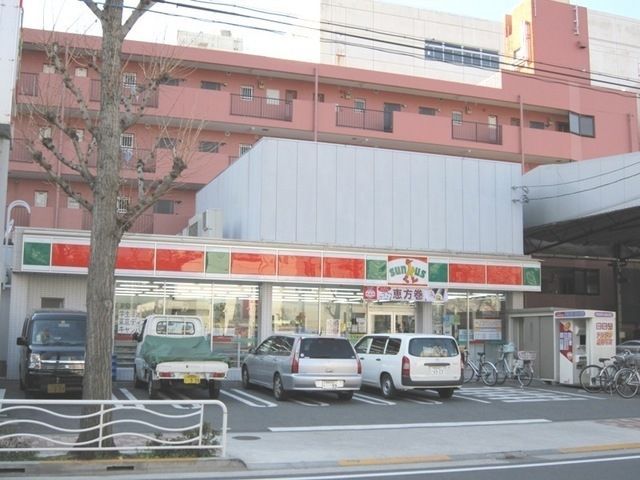 コンビニ　サンクス（コンビニ）まで210m