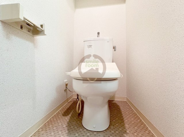 ウインズコート今福西のトイレ写真
