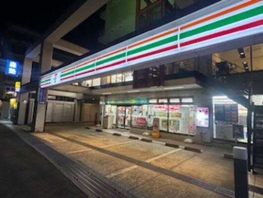コンビニ　セブンイレブン川崎宮崎台駅前店（コンビニ）まで500m