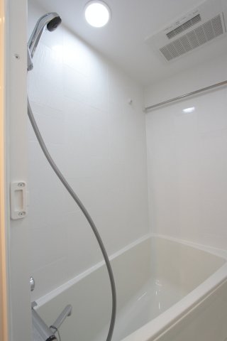 バス・シャワールーム　AXAS駒込ASYLCOURT　北区西ヶ原1