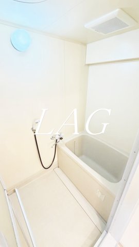バス・シャワールーム　お風呂です。