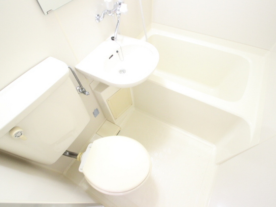 バス・シャワールーム　※別号室の写真です