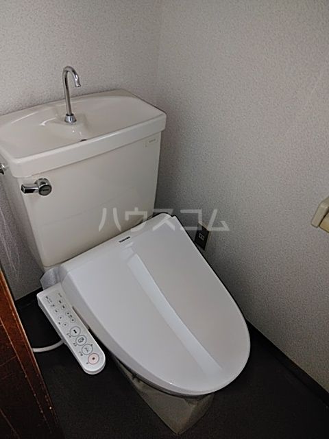 【静岡市清水区蒲原東のアパートのトイレ】