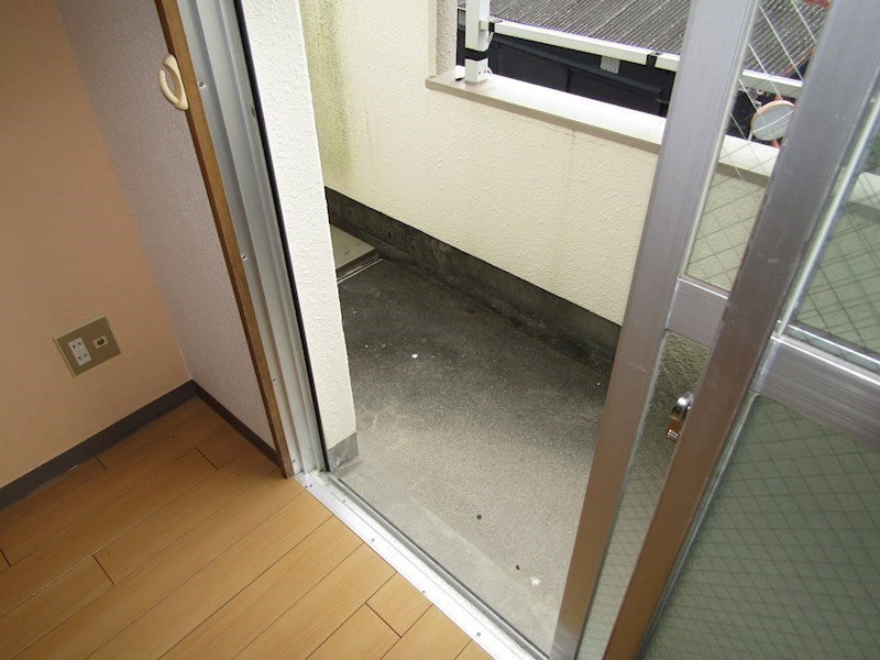 バルコニー　ベランダ