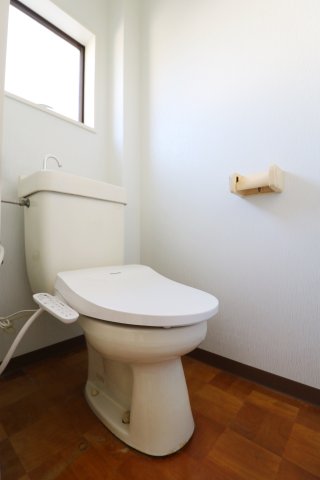 【三神ハイツのトイレ】