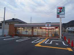 コンビニ　セブンイレブン 姫路西今宿3丁目店（コンビニ）まで750m