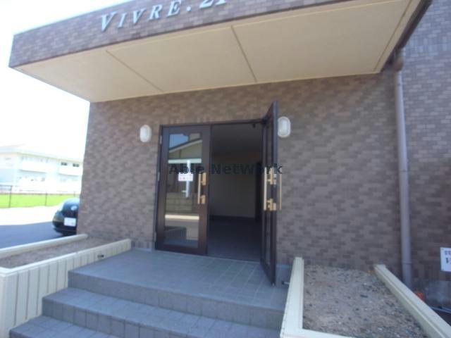 エントランス　エントランス部分