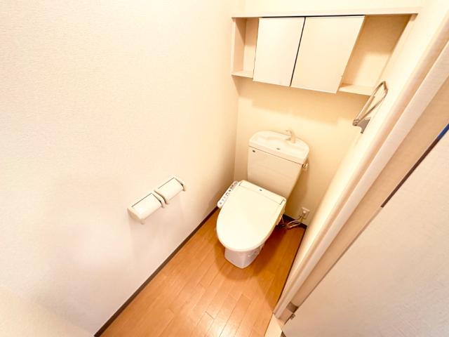 トイレ　シャワー付トイレ