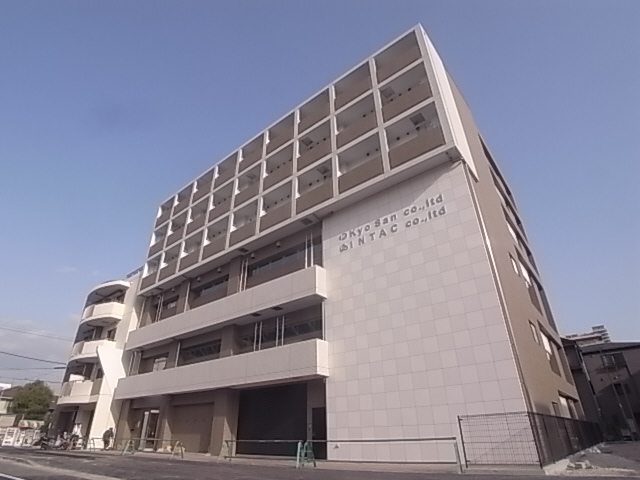 【神戸市長田区松野通のマンションの建物外観】