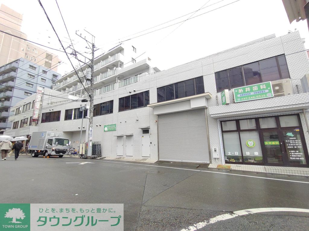 エントランス　外観