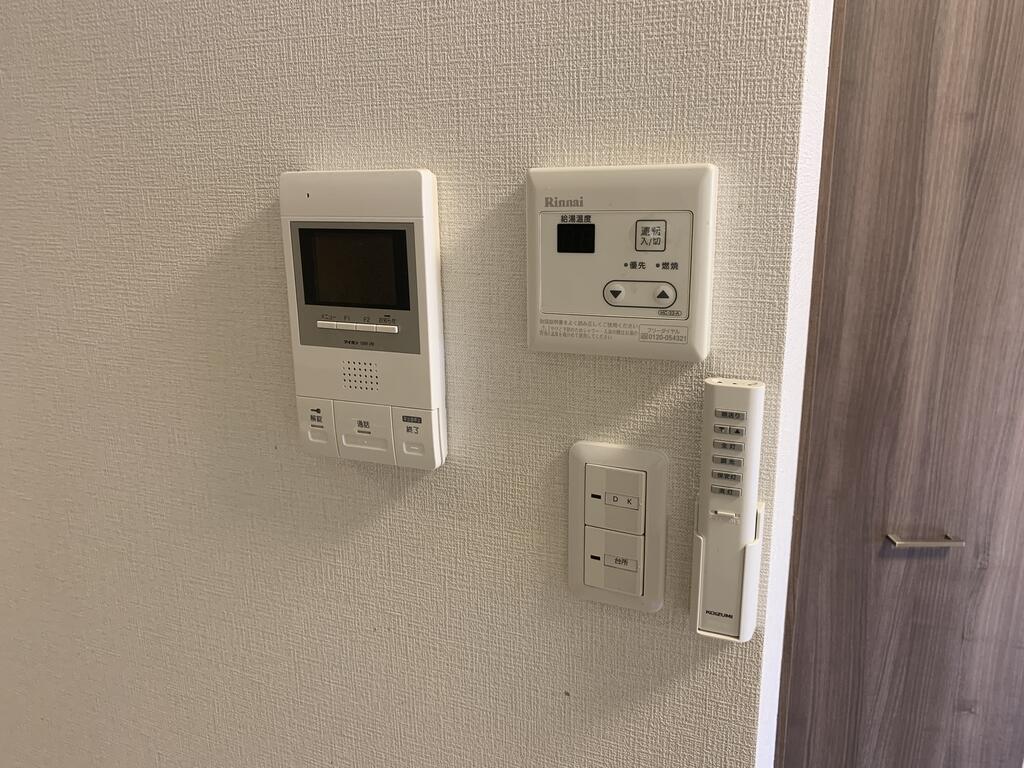 セキュリティ　モニター付きインターホン　オートロック