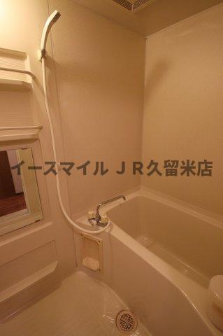 バス・シャワールーム　ゆったり過ごせるお風呂です