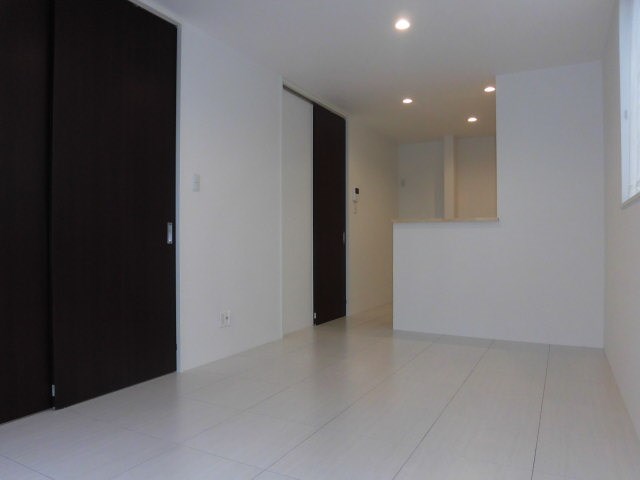 居室・リビング　他部屋参照・現況優先