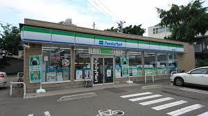 コンビニ　ファミリーマート福島北裡通店（コンビニ）まで350m