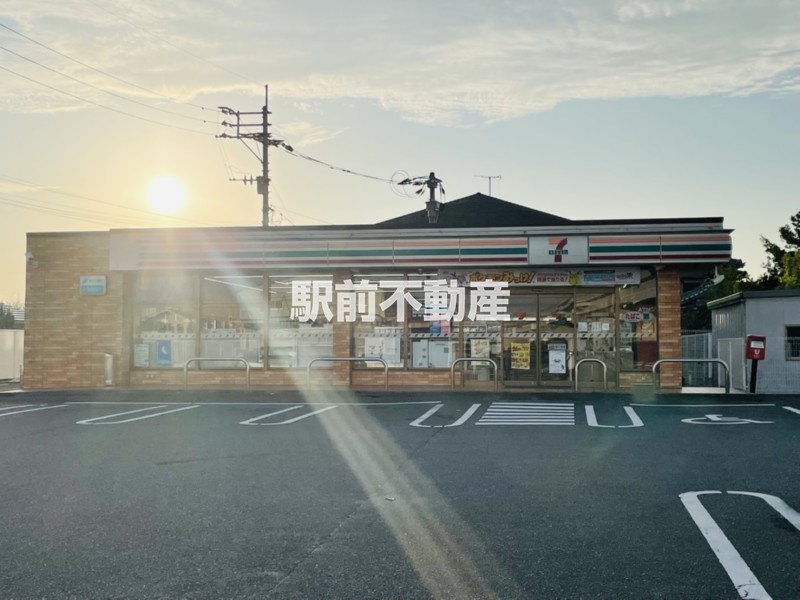 コンビニ　セブンイレブン　大川幡保店（コンビニ）まで400m