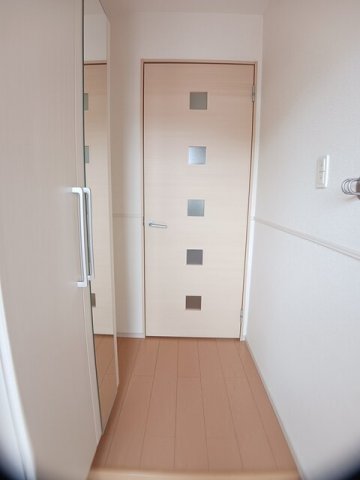 玄関　明るい玄関です