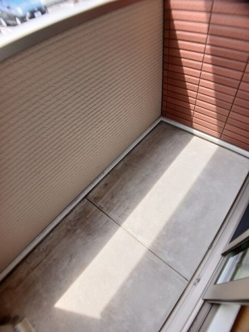 バルコニー　バルコニー付きです