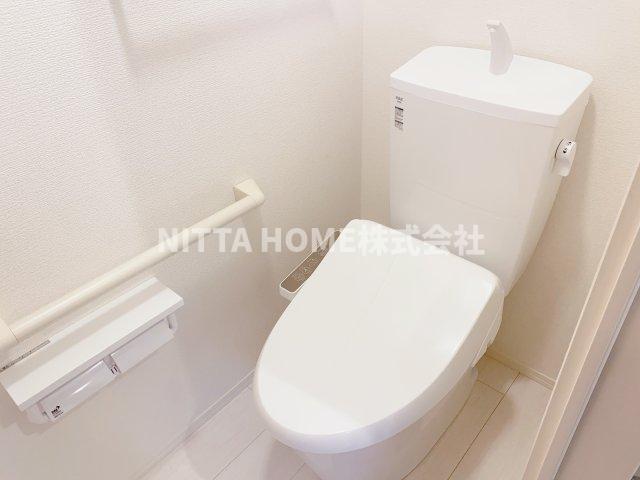 トイレ　もちろん、ウォシュレット付き◎