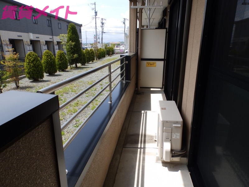 バルコニー　同型参考写真