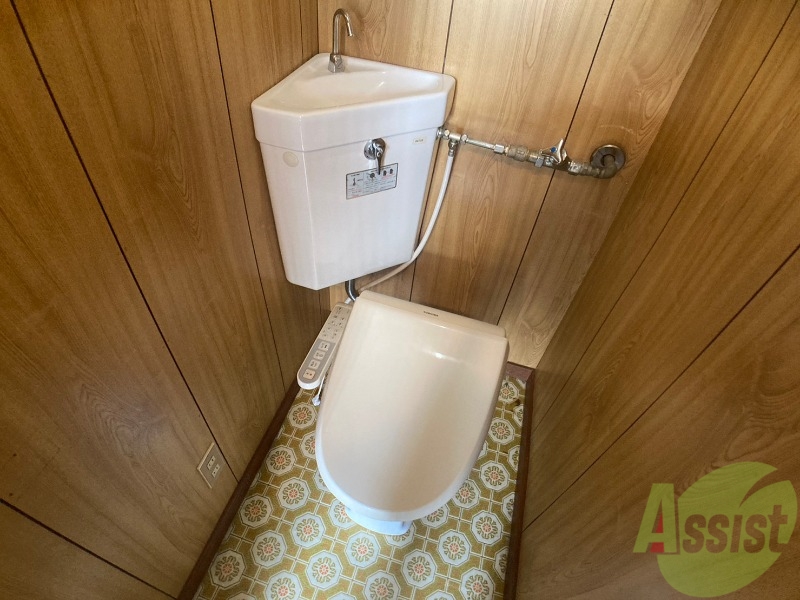 トイレ　嬉しいバストイレ別です！安心して使用できます。