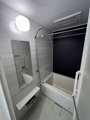 バス・シャワールーム　※別部屋参考写真