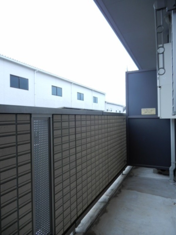 バルコニー　図面と現状に相違がある場合には現状を優先