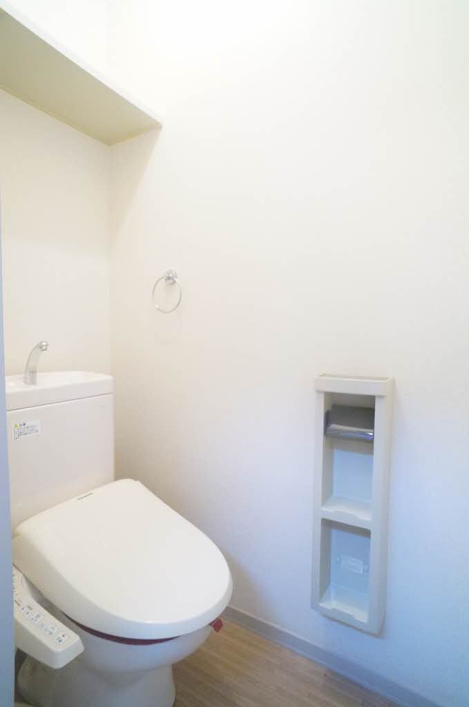 トイレ　トイレ