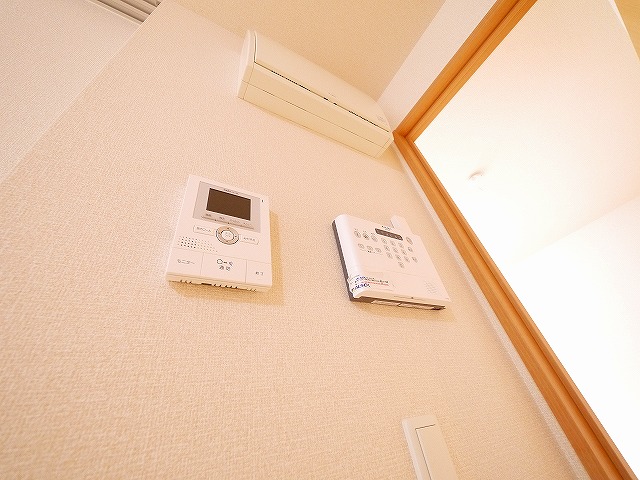 セキュリティ　モニターホン付き