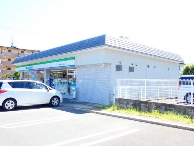 コンビニ　ファミリーマート浜松大平台3丁目店（コンビニ）まで960m