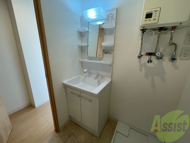 洗面設備　シャンプードレッサーで身支度もラクラクです！