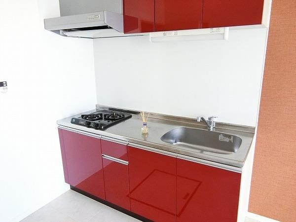 キッチン　お料理好きの方に嬉しいシステムキッチン！