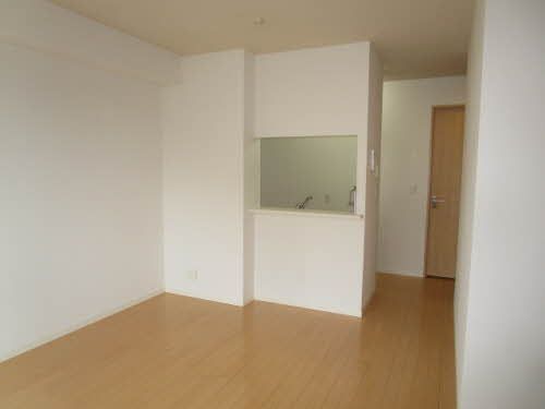 居室・リビング　【ＬＤＫ】大人気の対面キッチンです