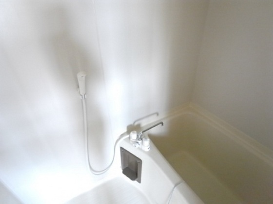 バス・シャワールーム　※掲載写真は同マンション別部屋参考写真となります。