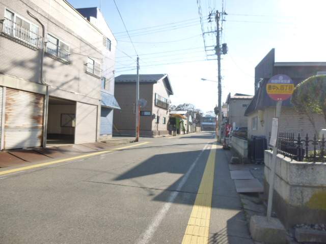 その他　前面道路（その他）まで0m
