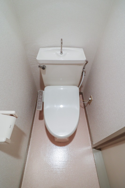 トイレ　図面と現状に相違がある場合には現状を優先