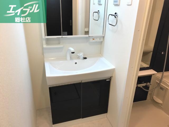 洗面設備　洗髪洗面化粧台（イメージ）