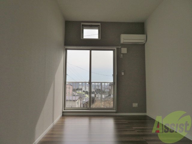 居室・リビング　築浅でとにかく綺麗、日々の生活にメリハリが生まれます。