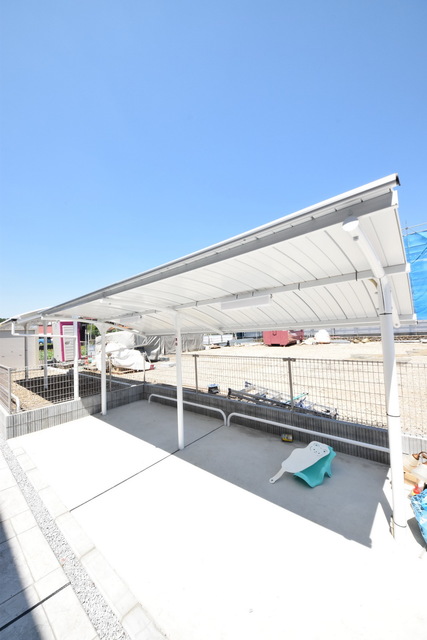 その他共有部分　～自転車はこちら～