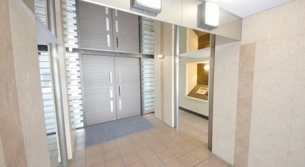 エントランス　レジディア六本木檜町公園