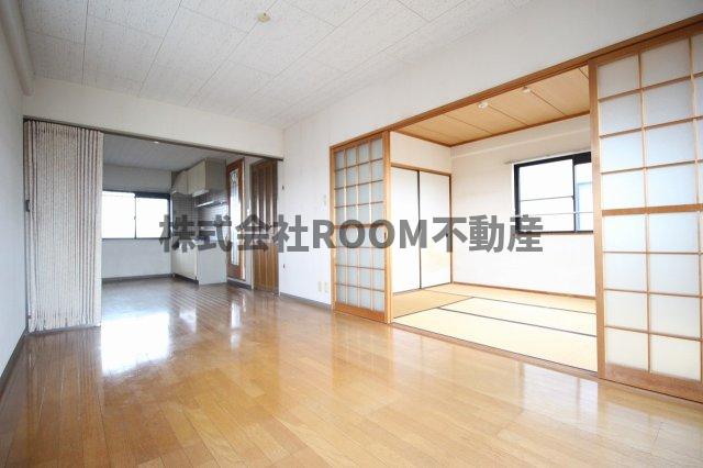 居室・リビング　おしゃれな居間です