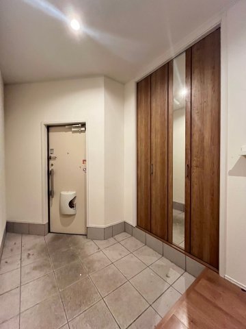 ロビー　同物件、別号室の参考写真です。