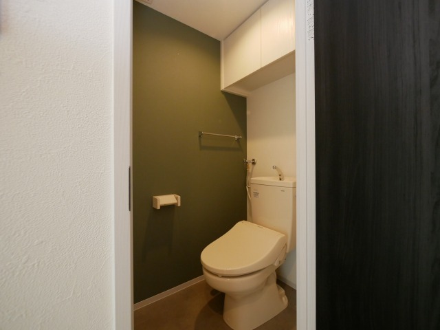 トイレ　清潔感のあるウォシュレット付きのトイレです♪