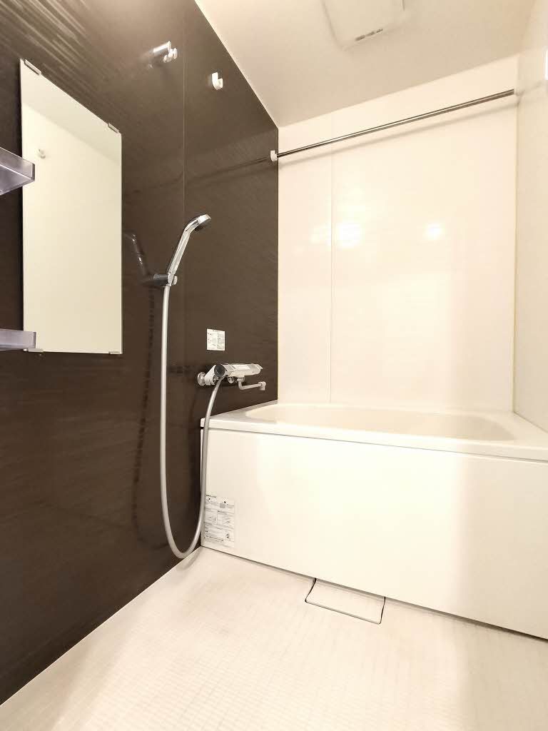 バス・シャワールーム　浴室