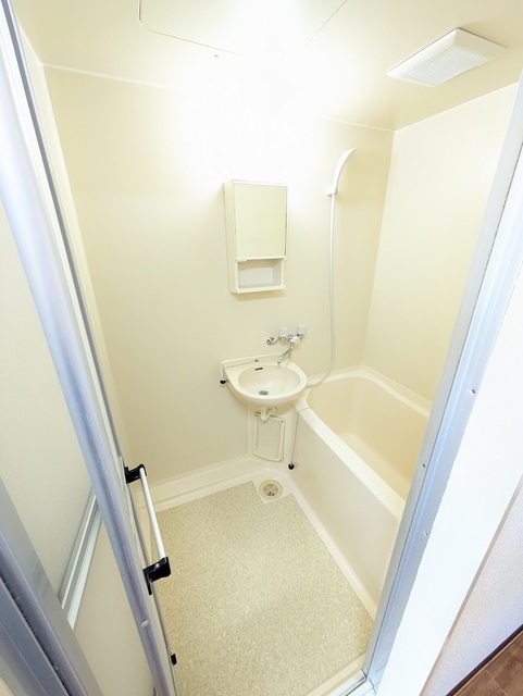 その他共有部分　屋根付き駐輪場