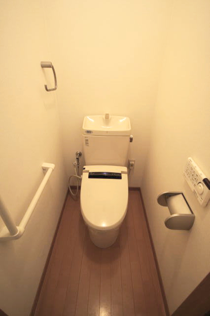トイレ　同仕様
