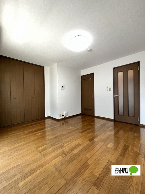 居室・リビング　２０３　同一タイプ