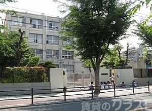 中学校　大阪市立新東淀中学校（中学校）まで240m