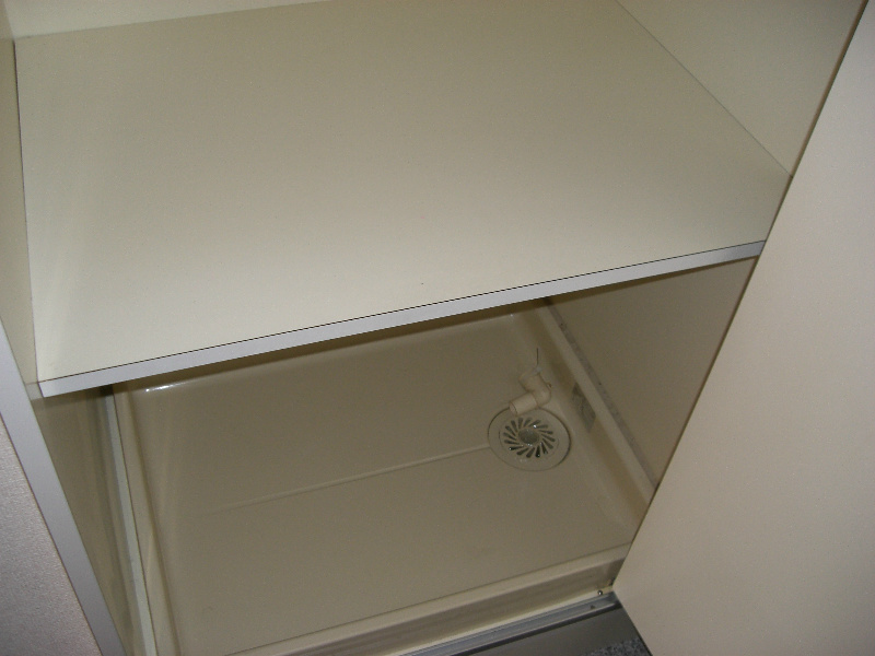 洗面設備　室内洗濯機置場