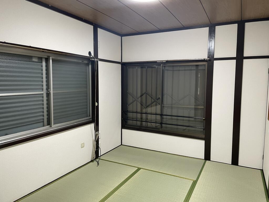 京阪本線 樟葉駅 バス乗車時間：12分 最寄りバス停で下車 徒歩6分 2階建 築48年の内装写真